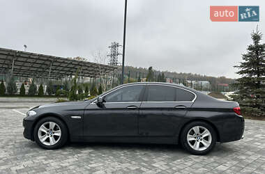 Седан BMW 5 Series 2013 в Львові