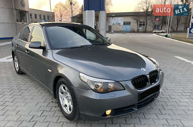 Седан BMW 5 Series 2005 в Рокитном