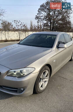 Седан BMW 5 Series 2012 в Синельниковому