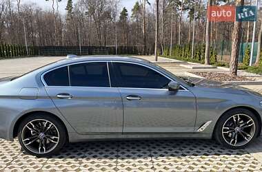 Седан BMW 5 Series 2017 в 
