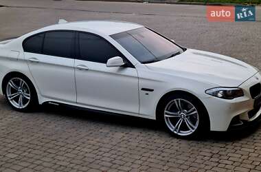 Седан BMW 5 Series 2011 в Львові