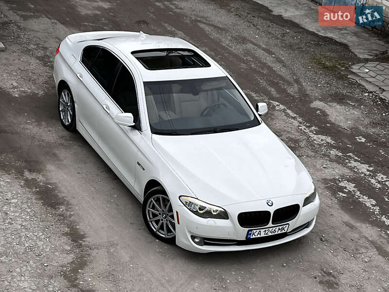 Седан BMW 5 Series 2011 в Запоріжжі