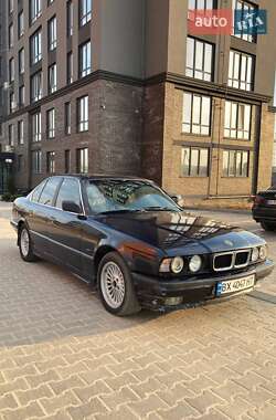 Седан BMW 5 Series 1989 в Хмельницькому