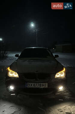 Седан BMW 5 Series 2005 в Львові