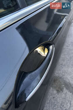 Седан BMW 5 Series 2012 в 