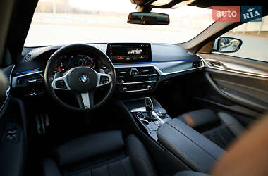 Седан BMW 5 Series 2020 в 