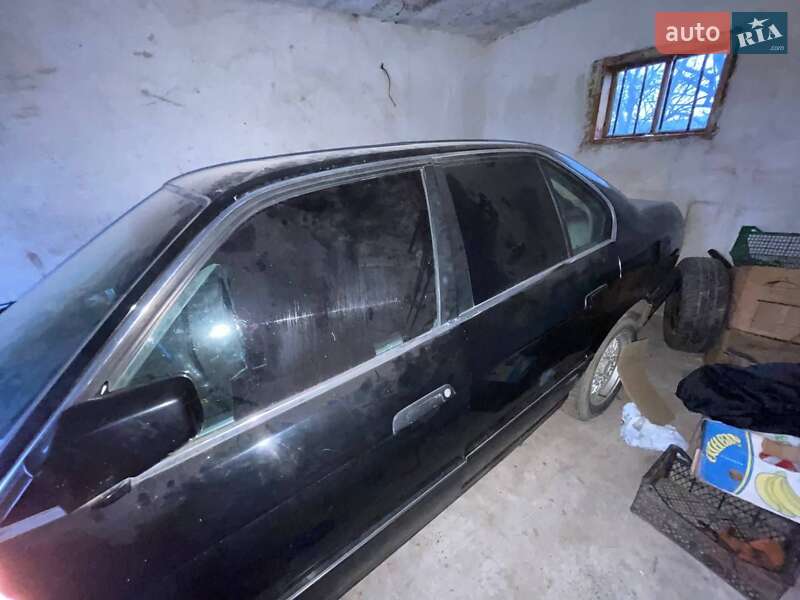 Седан BMW 5 Series 1990 в Івано-Франківську