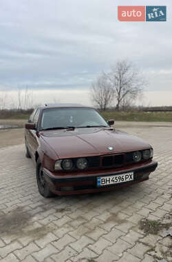 Седан BMW 5 Series 1991 в Одессе