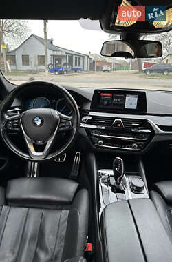 Седан BMW 5 Series 2017 в 