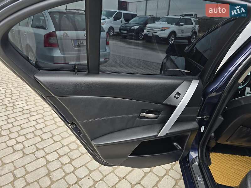 Седан BMW 5 Series 2005 в Львове