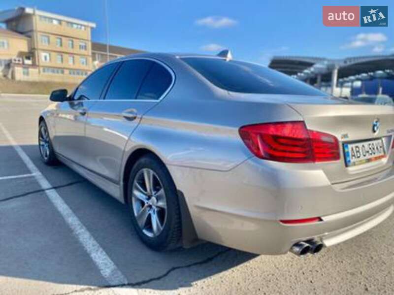 Седан BMW 5 Series 2012 в Виннице