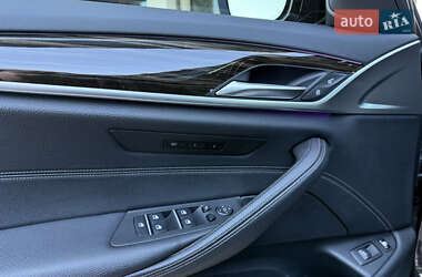 Седан BMW 5 Series 2020 в 