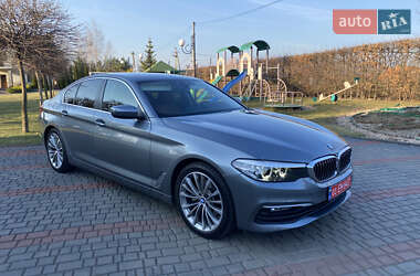 Седан BMW 5 Series 2019 в 
