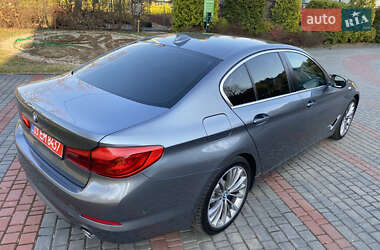 Седан BMW 5 Series 2019 в 