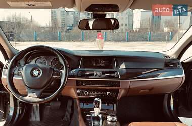 Седан BMW 5 Series 2013 в 