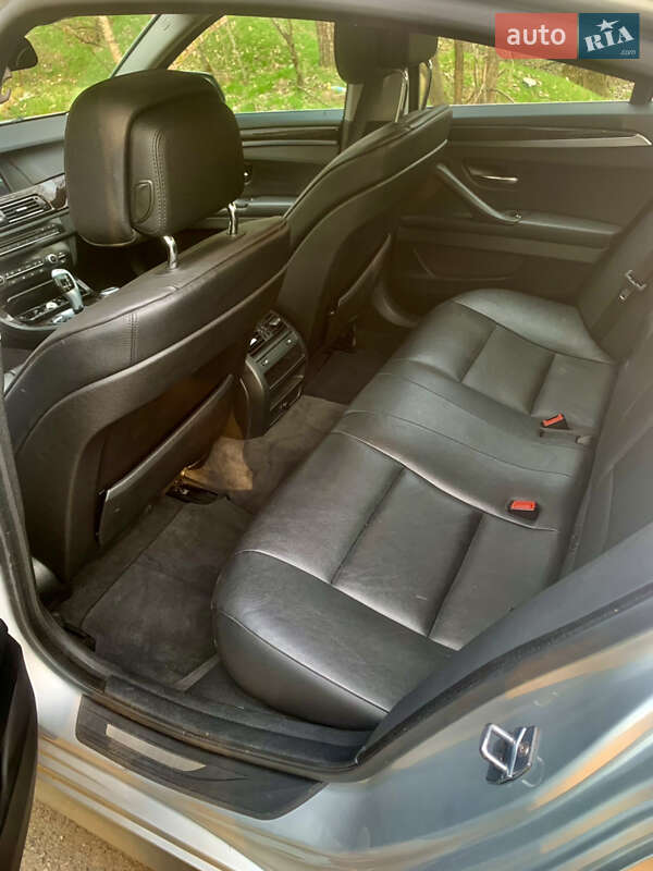 Седан BMW 5 Series 2013 в Днепре