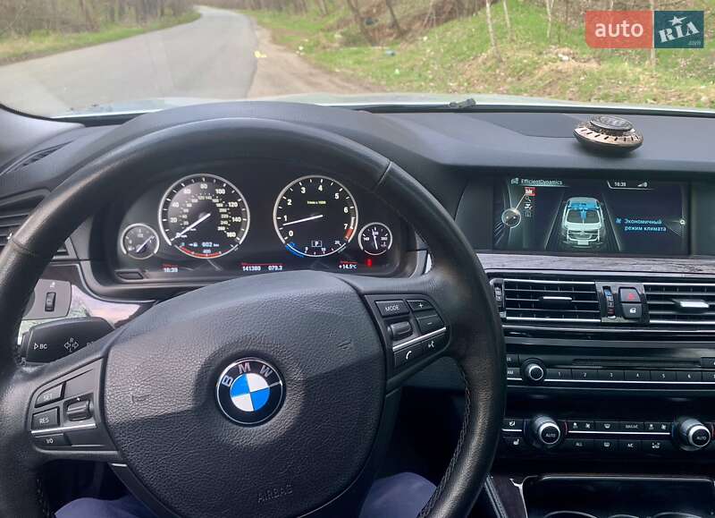 Седан BMW 5 Series 2013 в Днепре