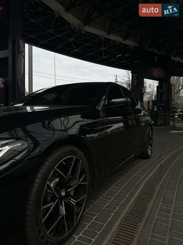 Седан BMW 5 Series 2021 в Одессе