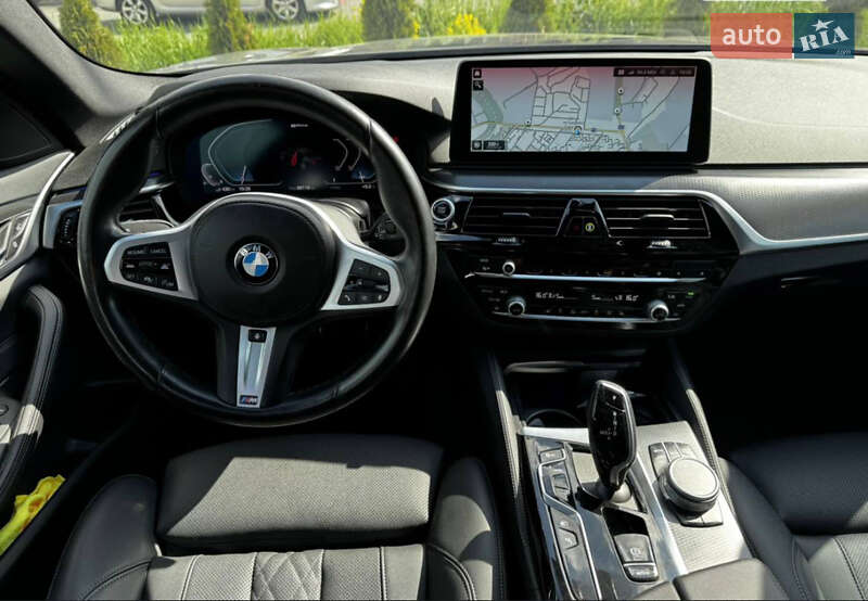 Седан BMW 5 Series 2021 в Львові
