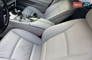 Седан BMW 5 Series 2011 в 