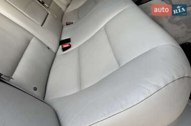 Седан BMW 5 Series 2011 в 