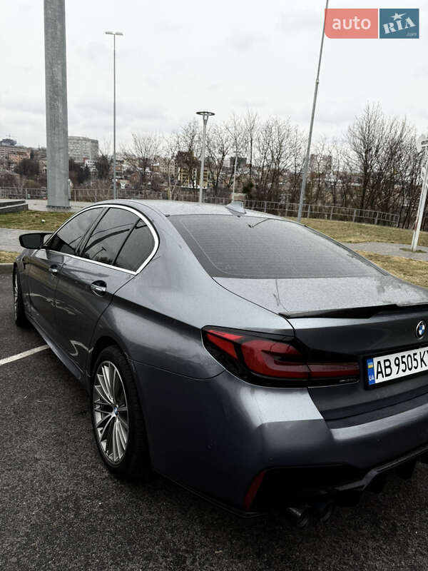 Седан BMW 5 Series 2017 в Виннице