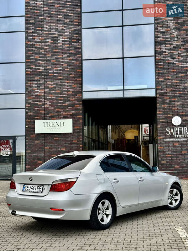 Седан BMW 5 Series 2003 в Черновцах