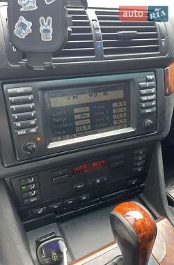 Седан BMW 5 Series 2000 в 
