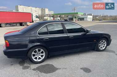Седан BMW 5 Series 2000 в 