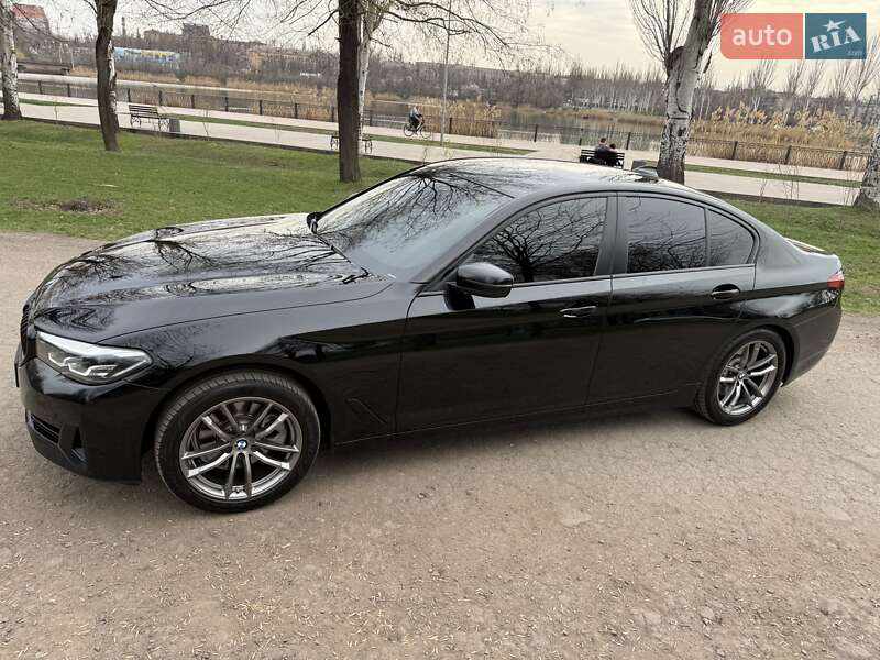 BMW 5 Series 2020