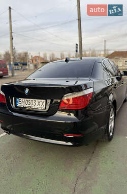 Седан BMW 5 Series 2009 в 