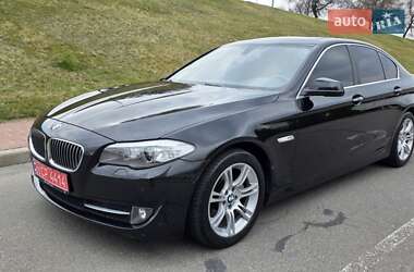 Седан BMW 5 Series 2013 в 