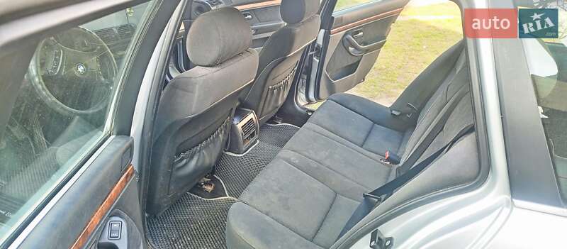 Універсал BMW 5 Series 2000 в Радивиліві фото 11 Універсал BMW 5 Series 2000 в Радивиліві