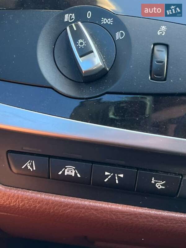 Седан BMW 5 Series 2013 в Києві