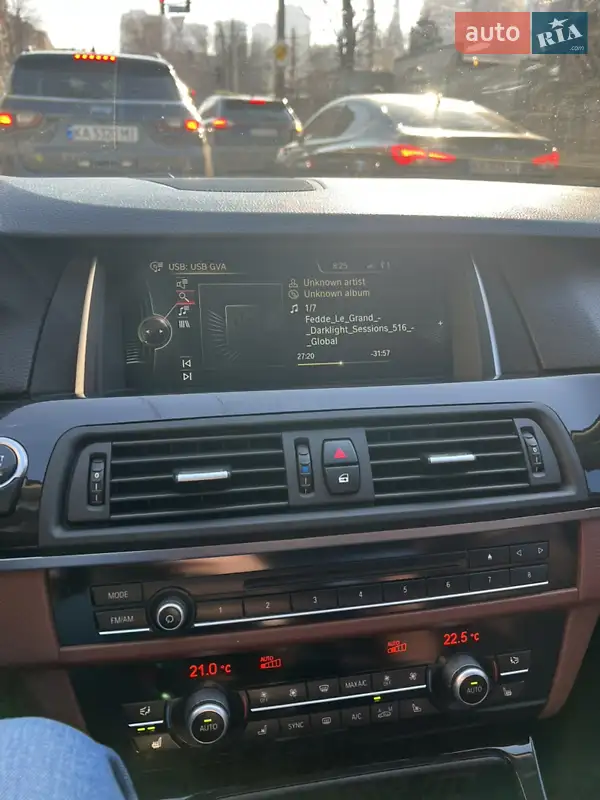 BMW 5 Series 2013 VIN WBA5B3C58ED534076 фото оголошення 17 з 78