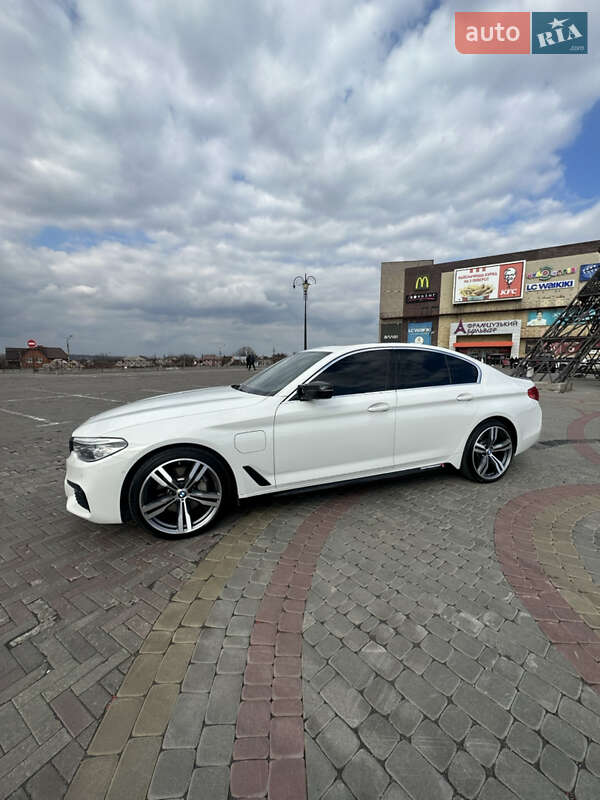 Седан BMW 5 Series 2018 в Харкові