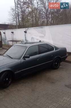 Седан BMW 5 Series 1994 в 