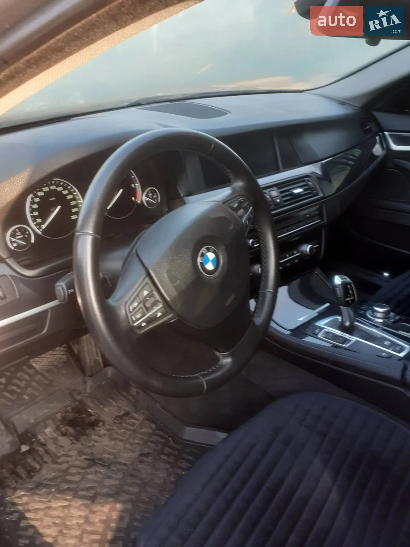 2012 BMW 5er - мініатюра 10