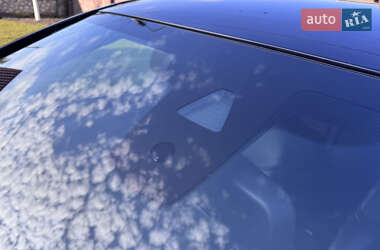 Седан BMW 5 Series 2013 в 