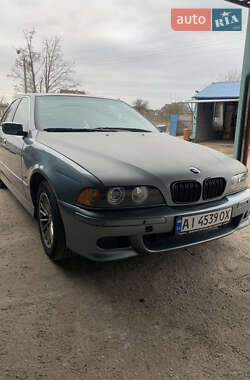 Седан BMW 5 Series 2001 в 