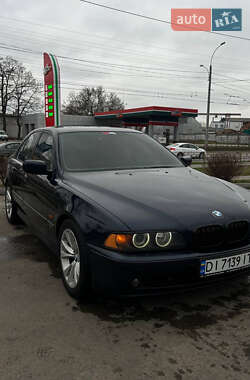 Седан BMW 5 Series 2001 в 