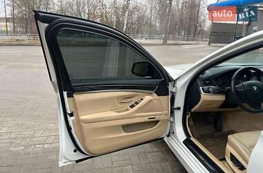 Седан BMW 5 Series 2011 в 