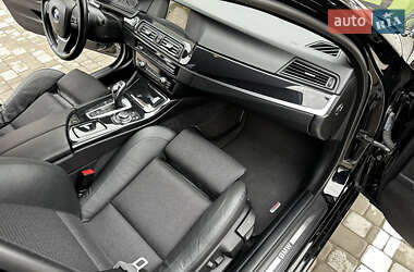 Седан BMW 5 Series 2012 в 