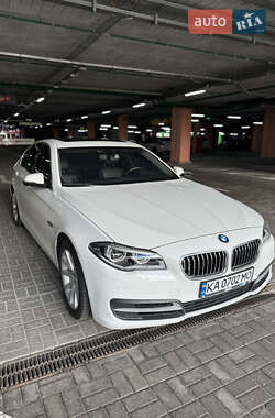Седан BMW 5 Series 2014 в 