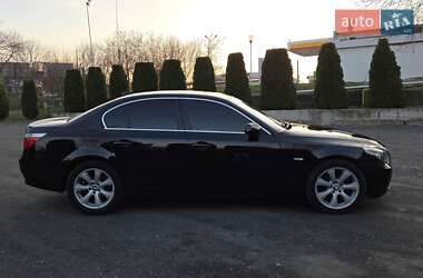 Седан BMW 5 Series 2003 в 