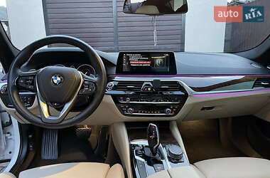 Седан BMW 5 Series 2019 в 