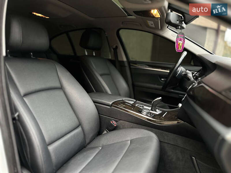 Седан BMW 5 Series 2015 в Івано-Франківську