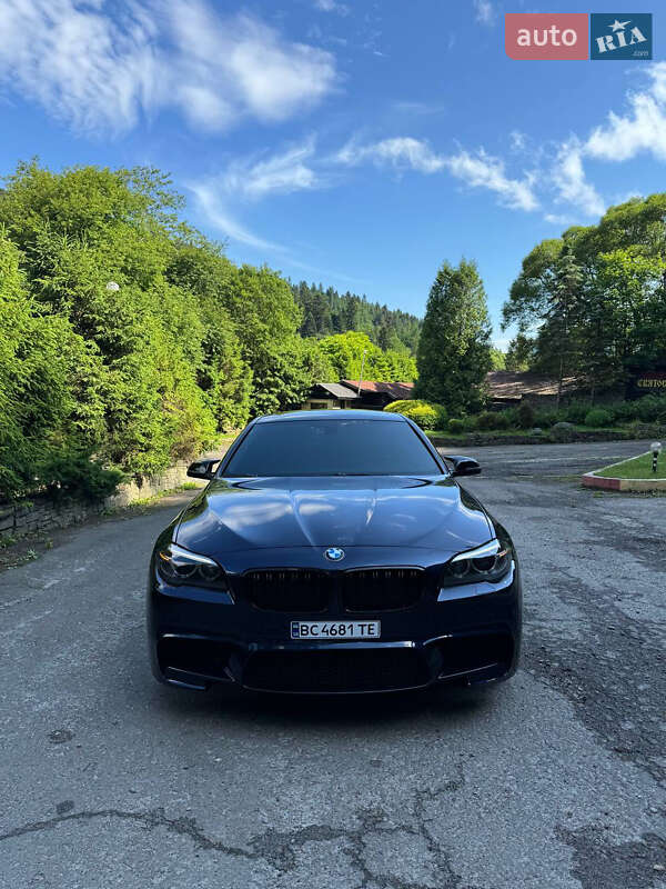 Седан BMW 5 Series 2013 в Львове