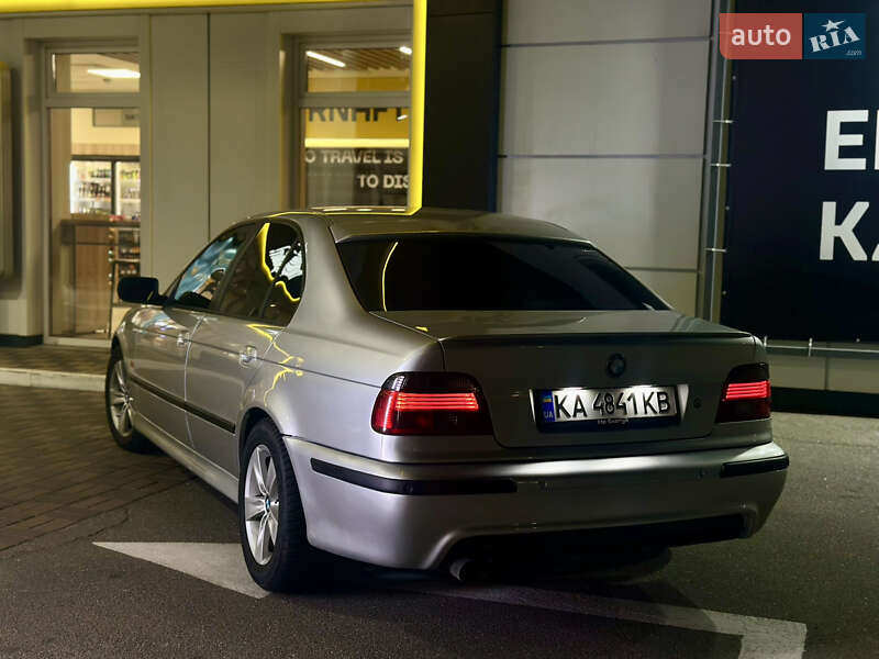 Седан BMW 5 Series 2003 в Києві