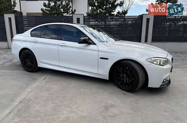 Седан BMW 5 Series 2011 в 